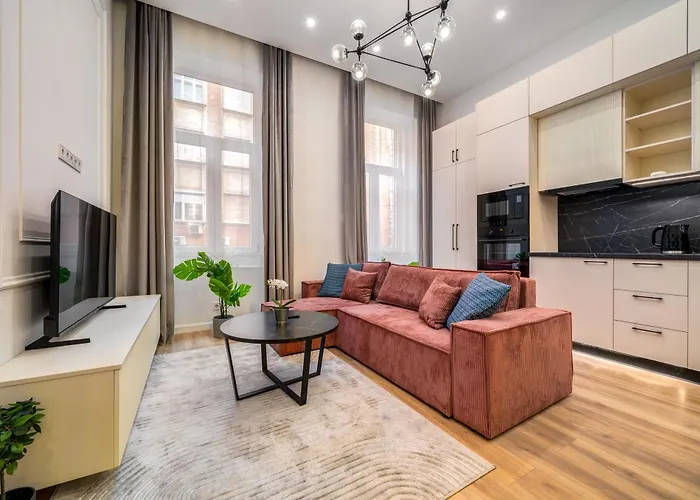 D38 Modern Suite