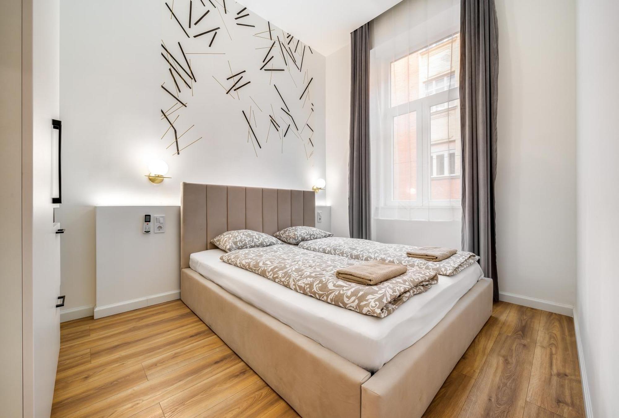D38 Modern